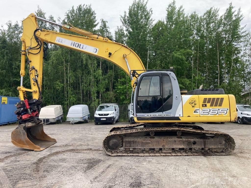 New Holland E 265 LC Bandgrävare