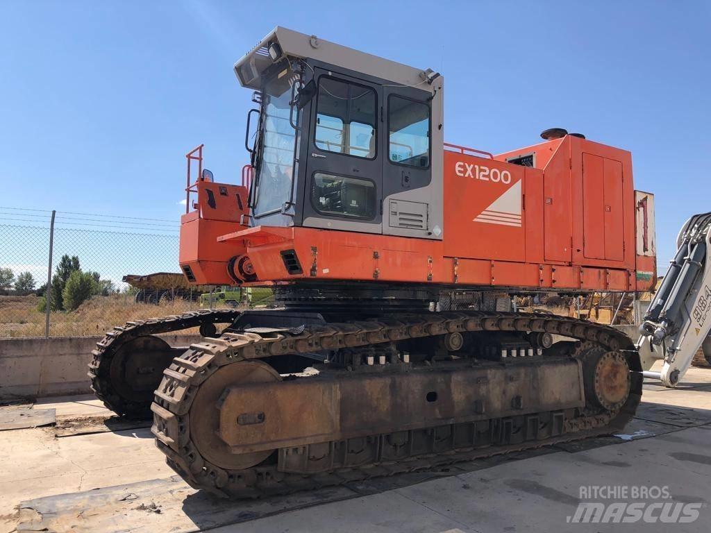 Hitachi EX 1200-5 D Bandgrävare