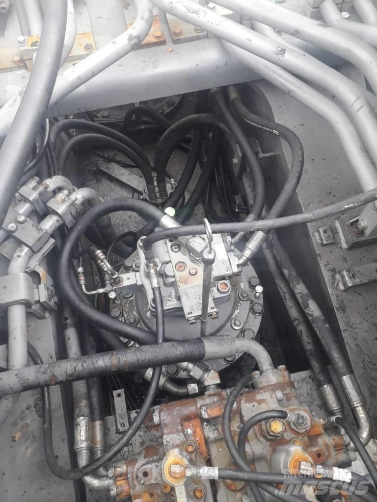 Hitachi EX 1200-5 D Bandgrävare