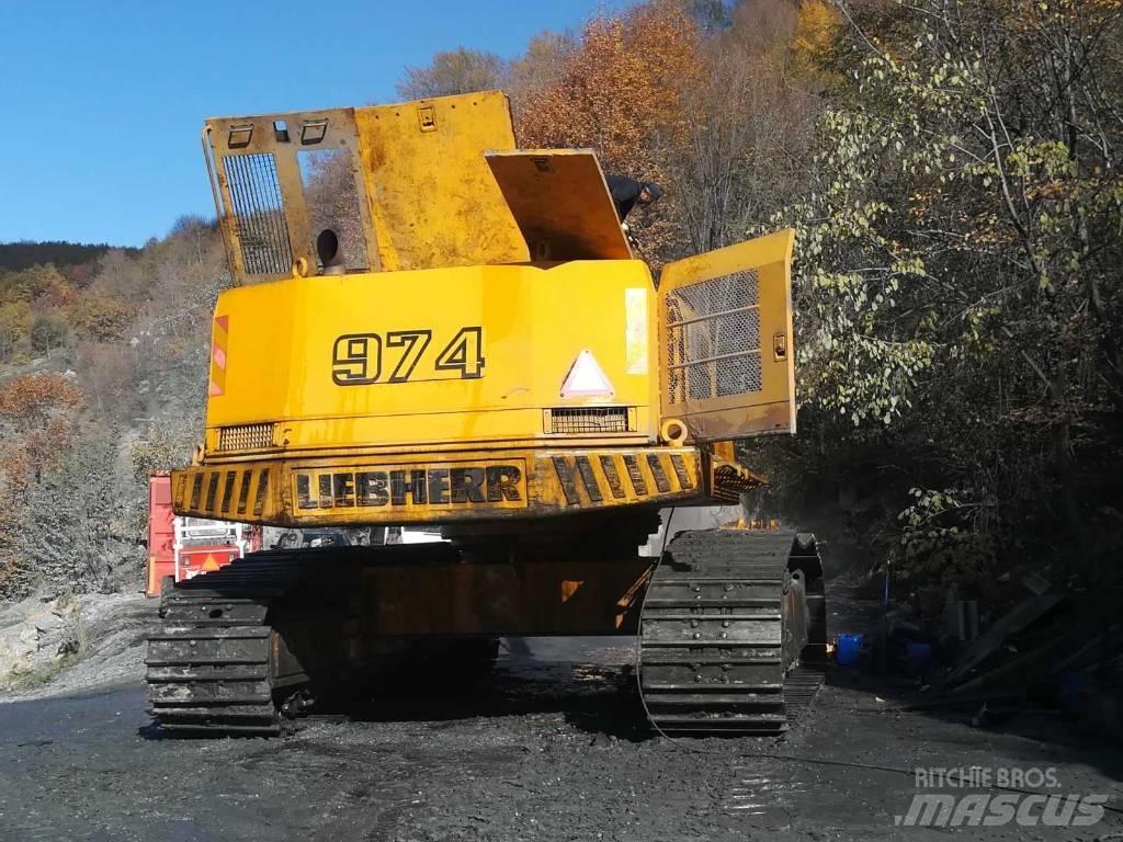 Liebherr 974 Bandgrävare