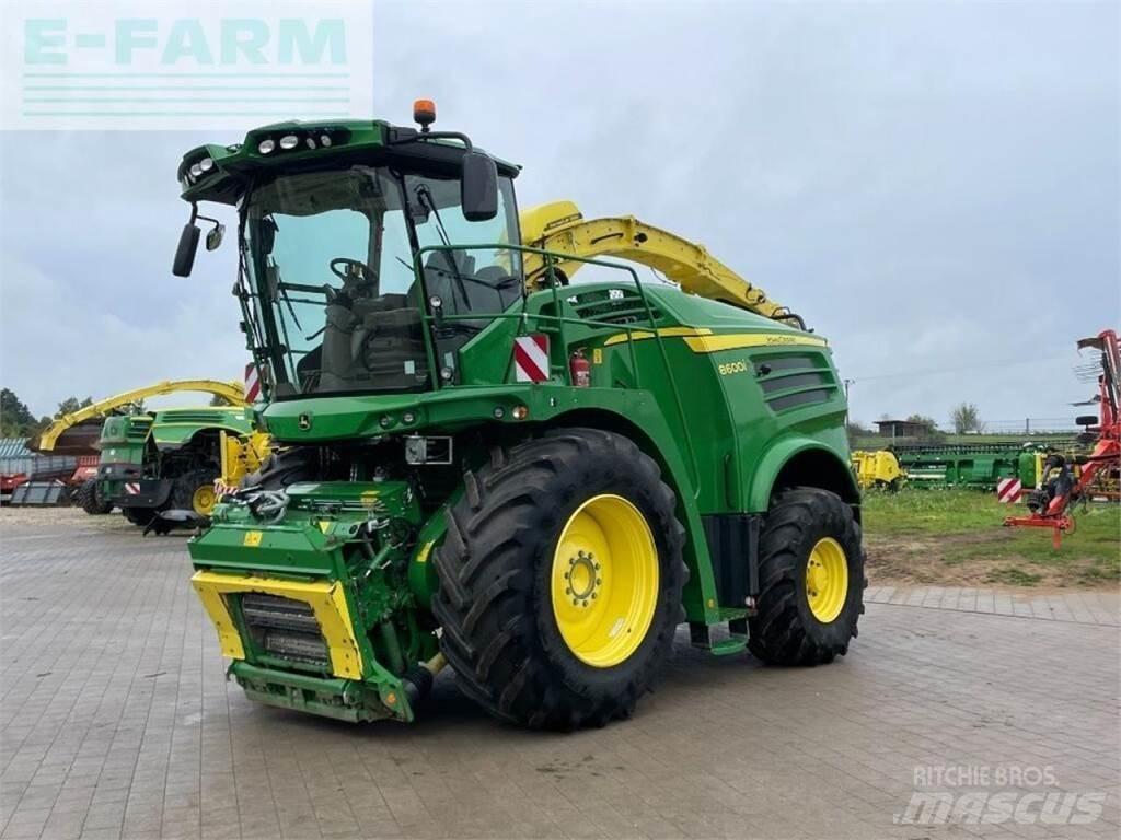 John Deere 8600 Självgående fälthackar
