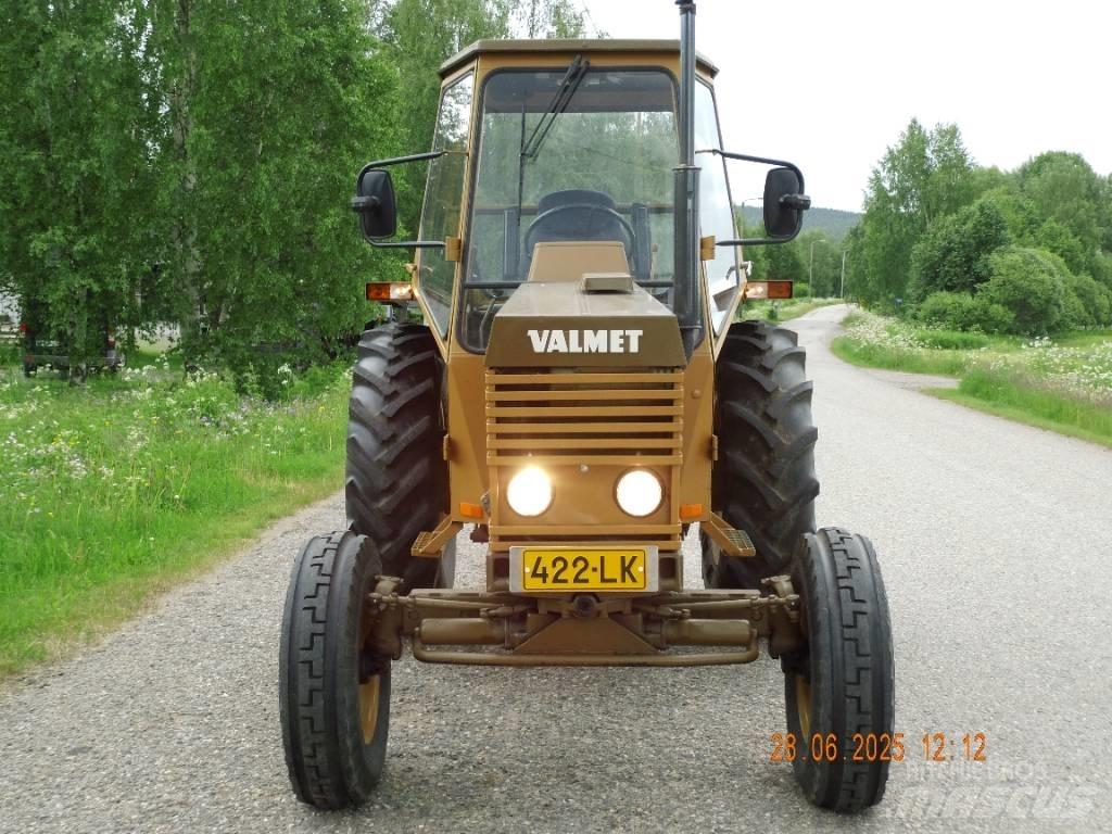 Valmet 502 Traktorer
