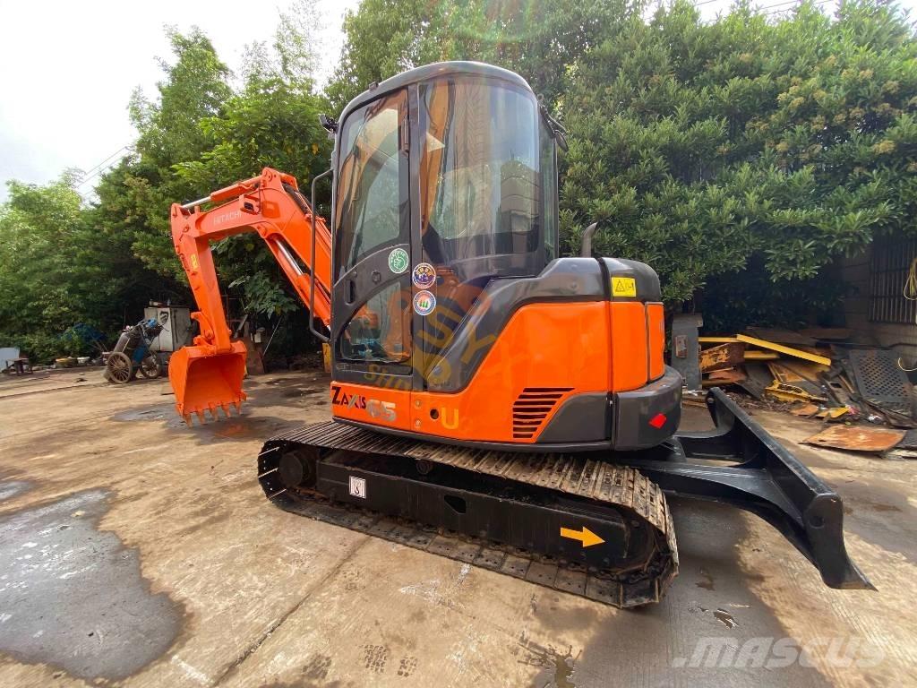 Hitachi ZX 65 U Minigrävare < 7t