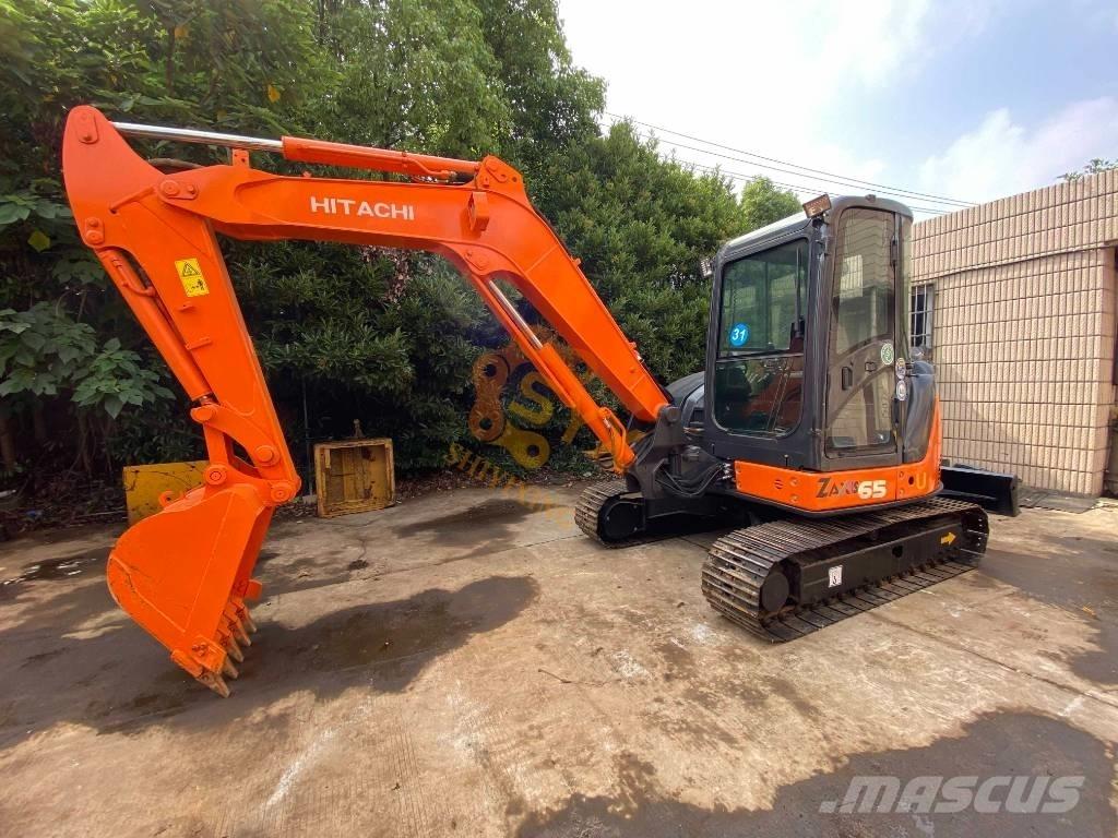 Hitachi ZX 65 U Minigrävare < 7t