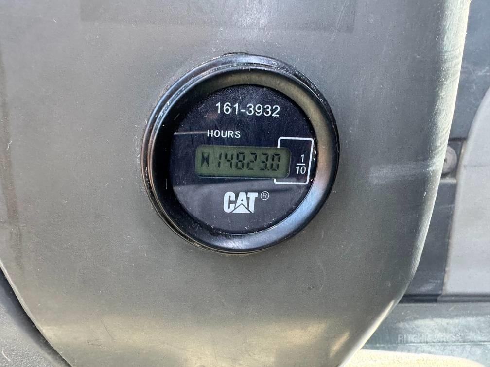 CAT 365 C L Bandgrävare