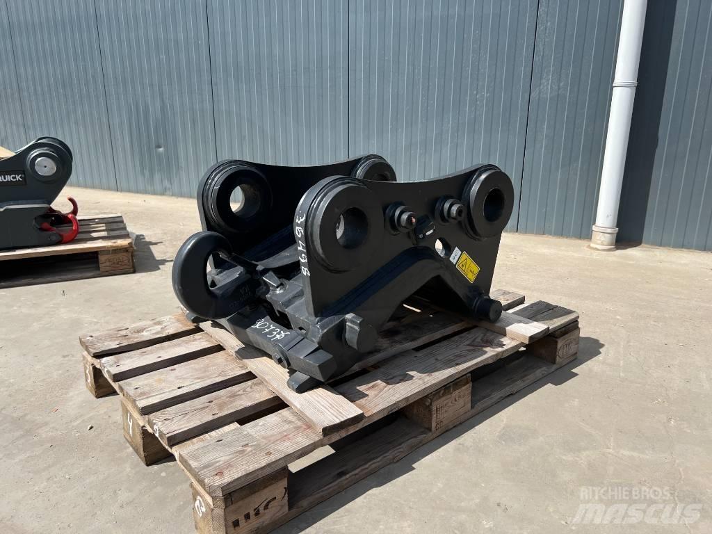 Verachtert CW40 - 329E Redskapsfäste/ adaptrar