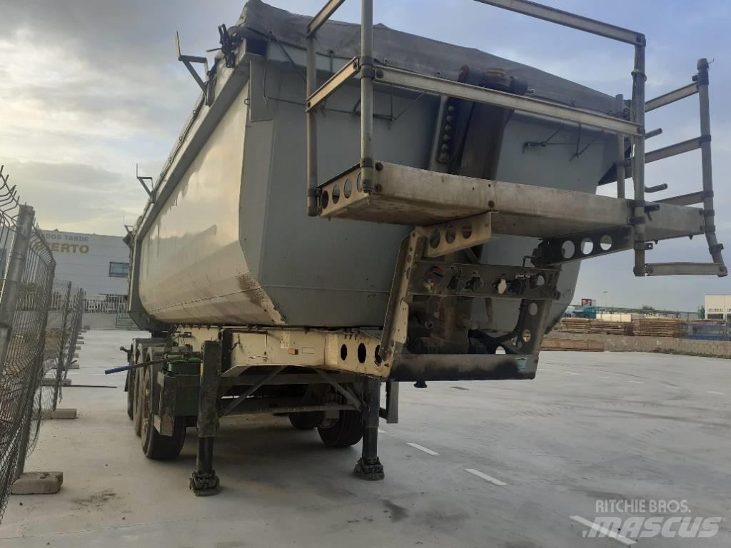 Schmitz SKI 24 Tipptrailer