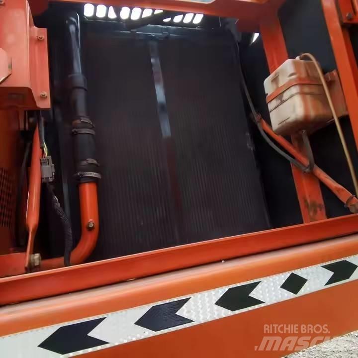 Doosan DH200LC-7 Bandgrävare