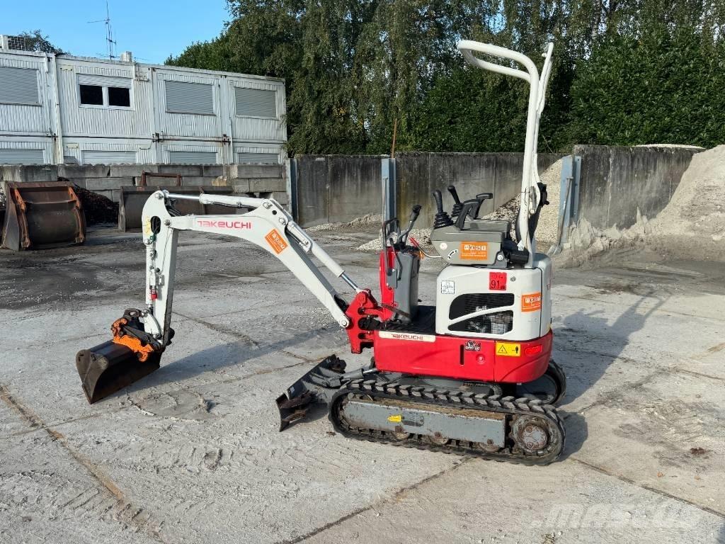 Takeuchi TB 210 R Minigrävare < 7t