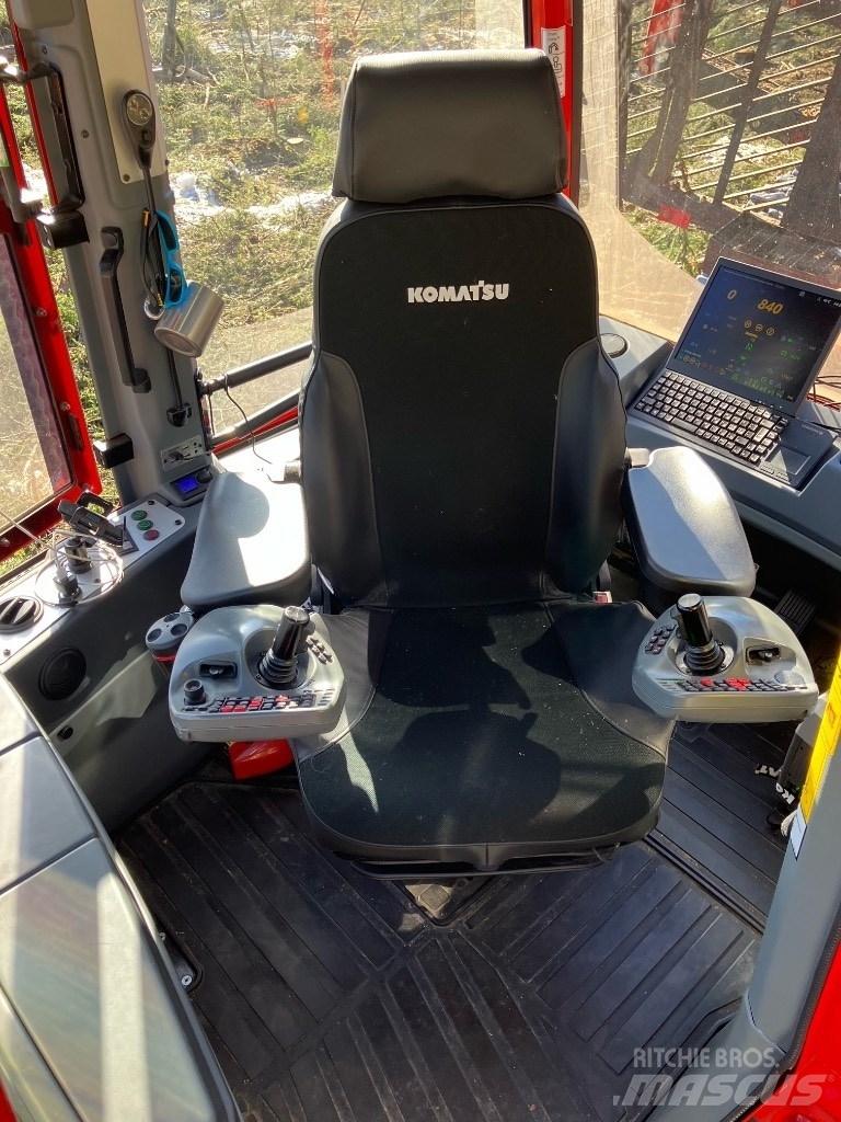 Komatsu 895 Skotare