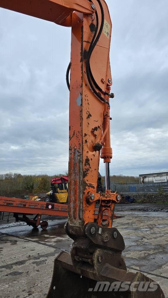 Doosan DX 140 LCR-3 Bandgrävare