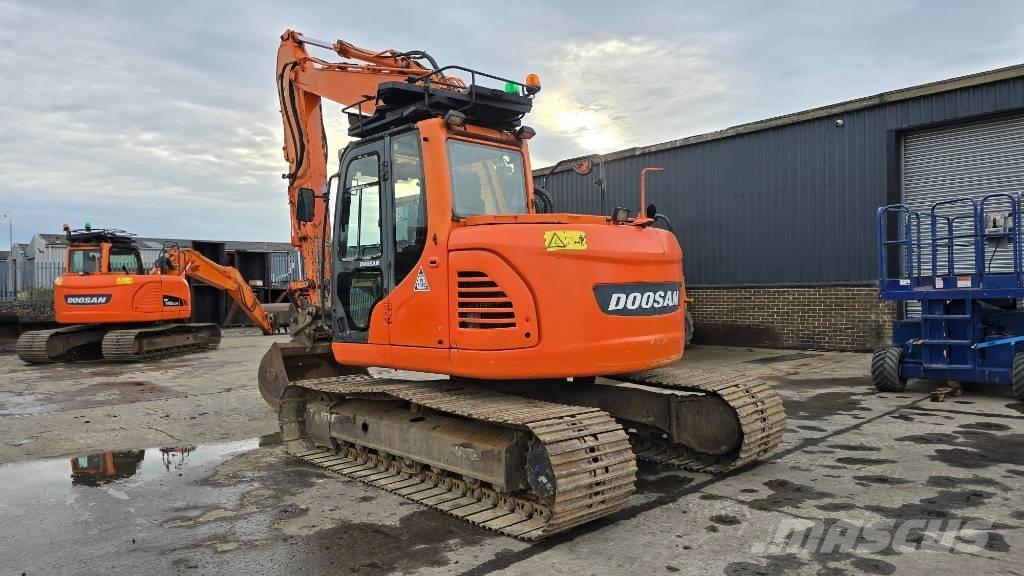 Doosan DX 140 LCR-3 Bandgrävare