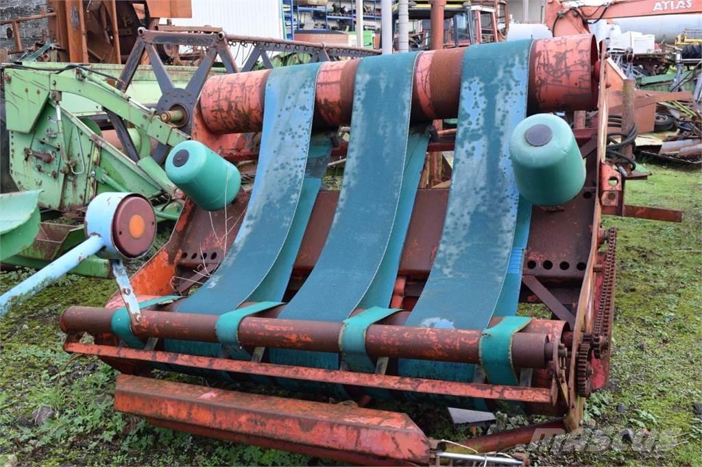 Kverneland UN7558 Inplastare