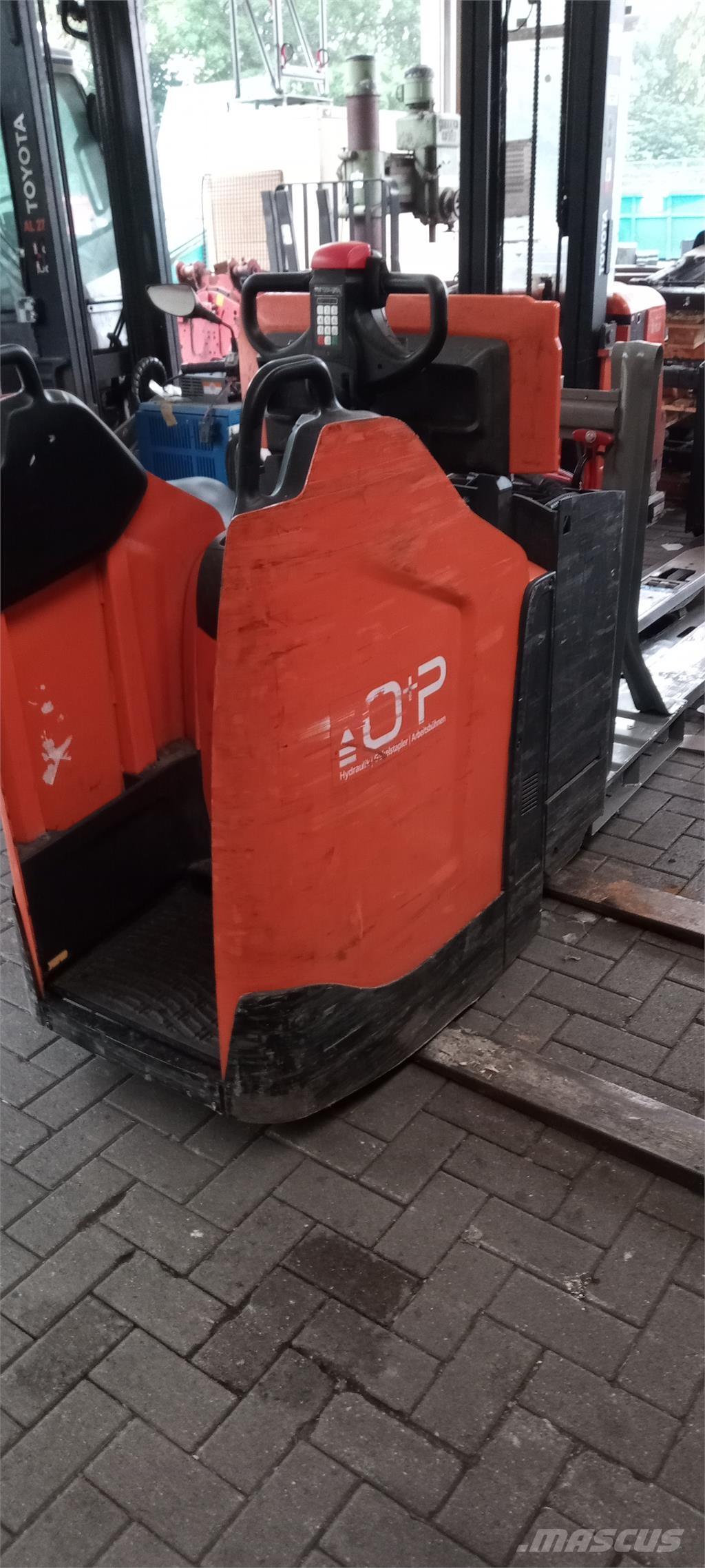 Toyota LPE 250 Staplare-led