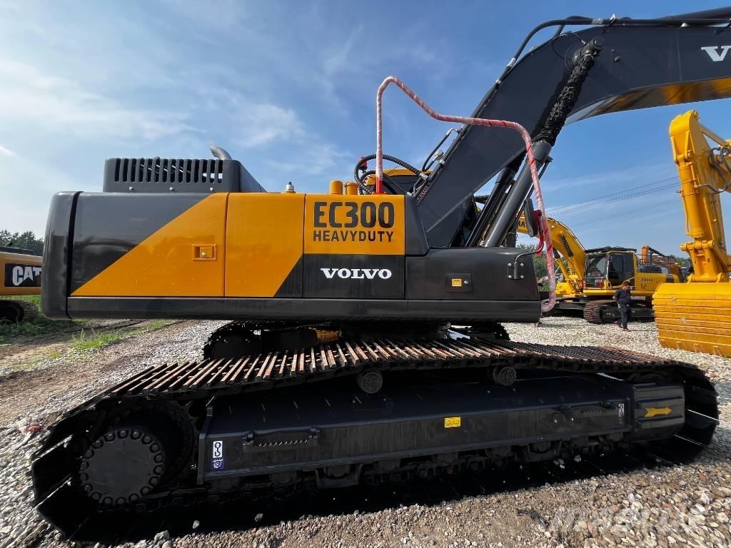 Volvo EC 300 D L Bandgrävare