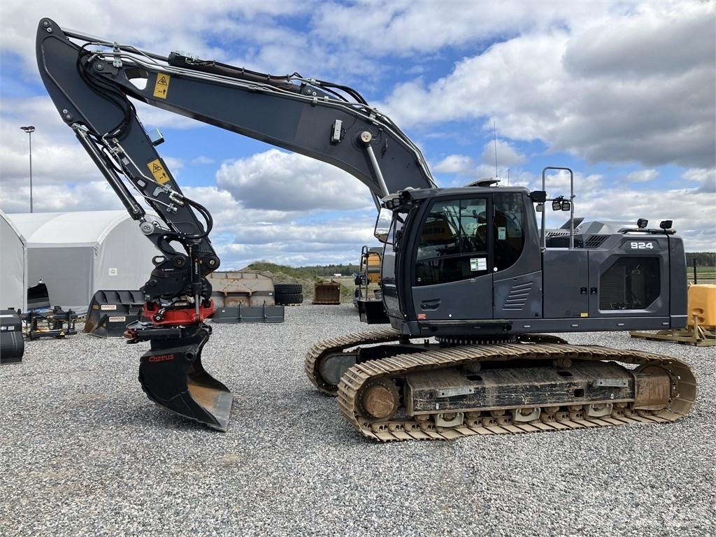 Liebherr R924 Bandgrävare