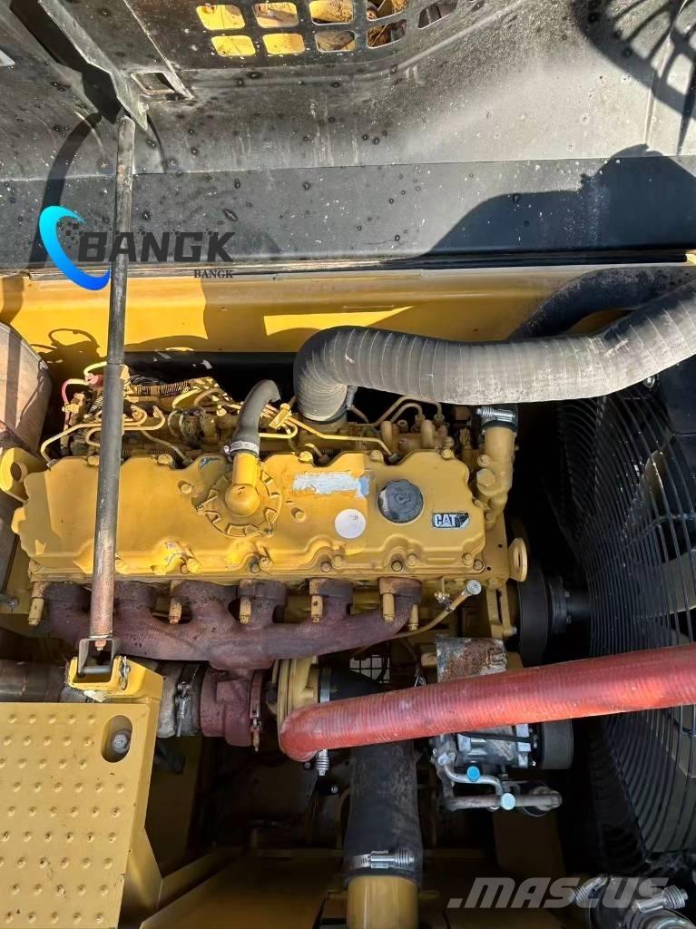 CAT 336 D2L Bandgrävare