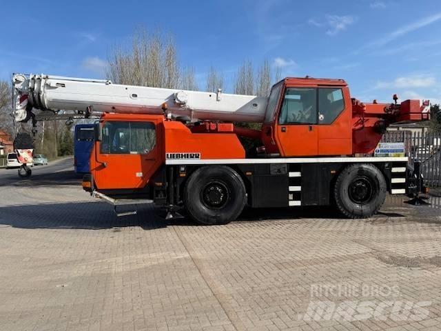 Liebherr LTM 1030-2 Allterrängkranar
