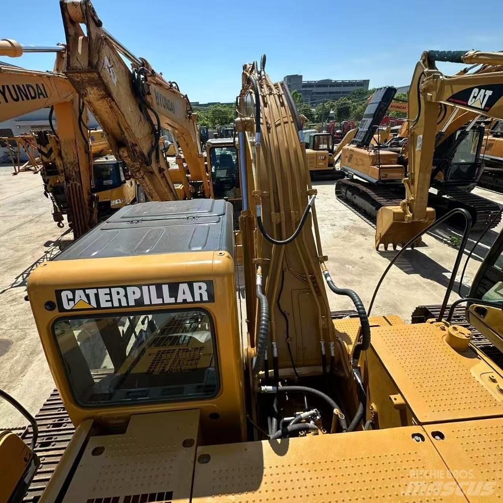 CAT 320 C L Bandgrävare