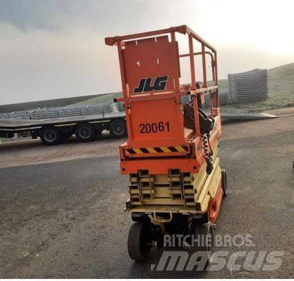 JLG 2032 ES Saxliftar