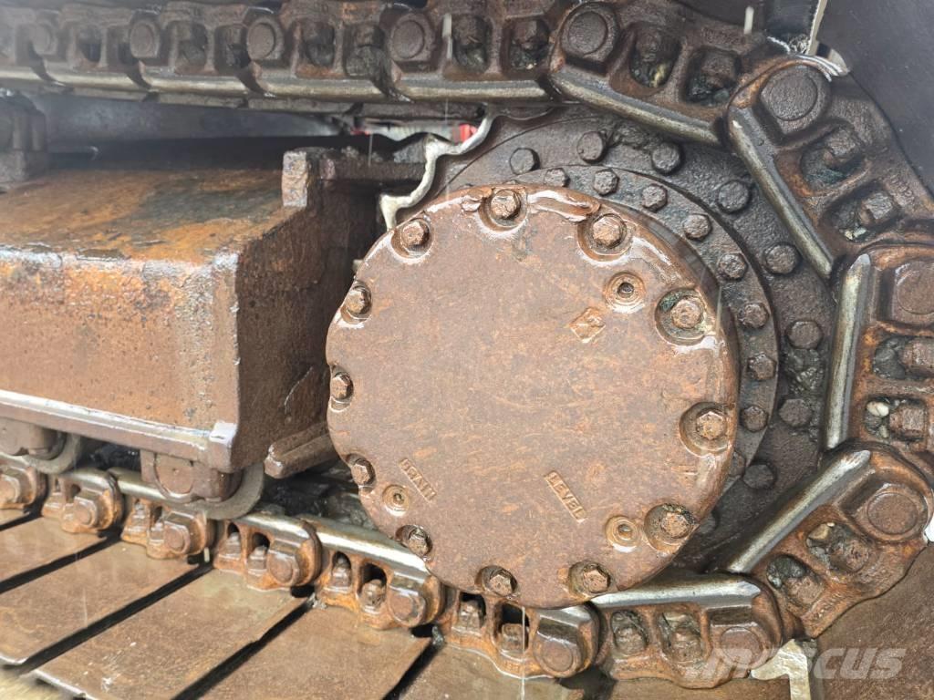 Hitachi ZX 210 Bandgrävare