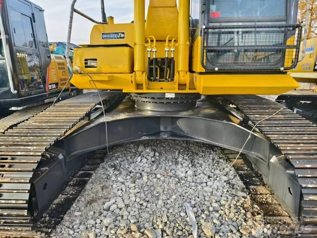 Komatsu PC240-8 Midigrävmaskiner 7t - 12t