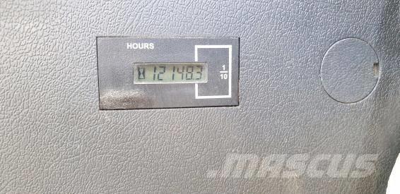 Hyundai HX 300 Bandgrävare