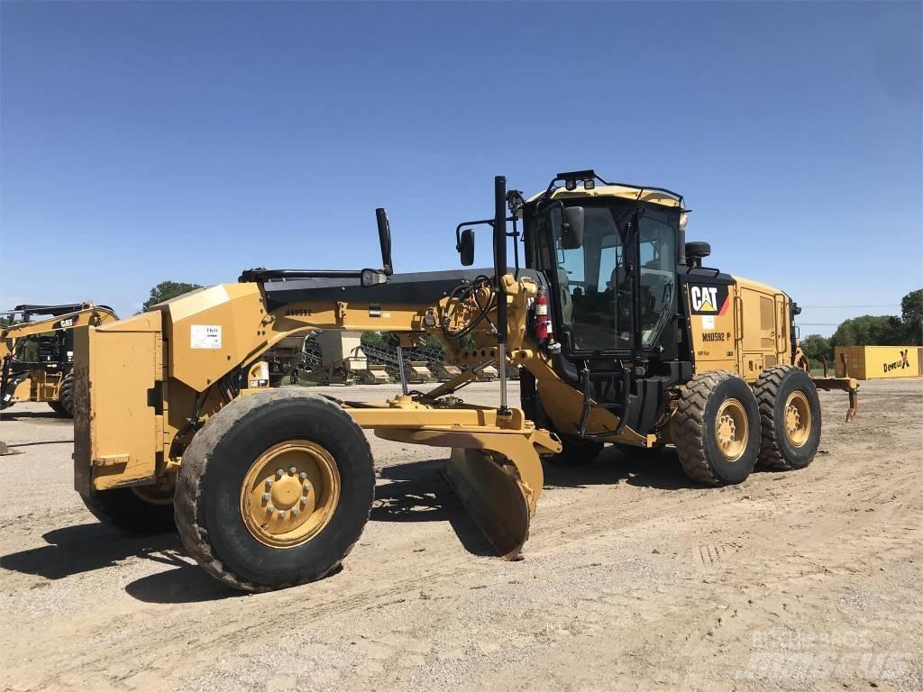 CAT 140m2 VHP Plus Väghyvlar