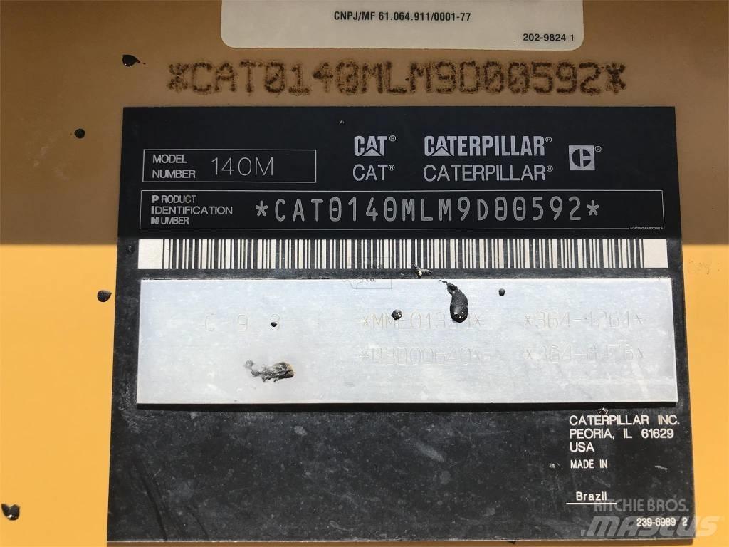 CAT 140m2 VHP Plus Väghyvlar