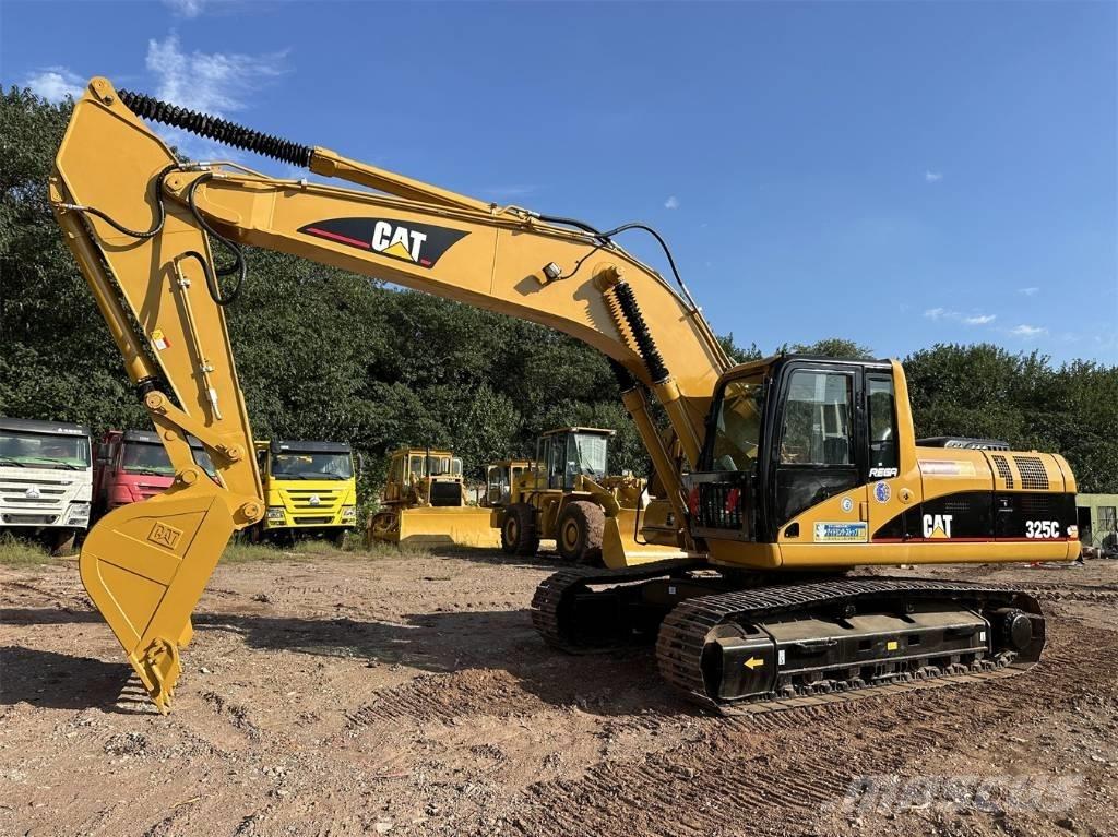 CAT 325C Bandgrävare