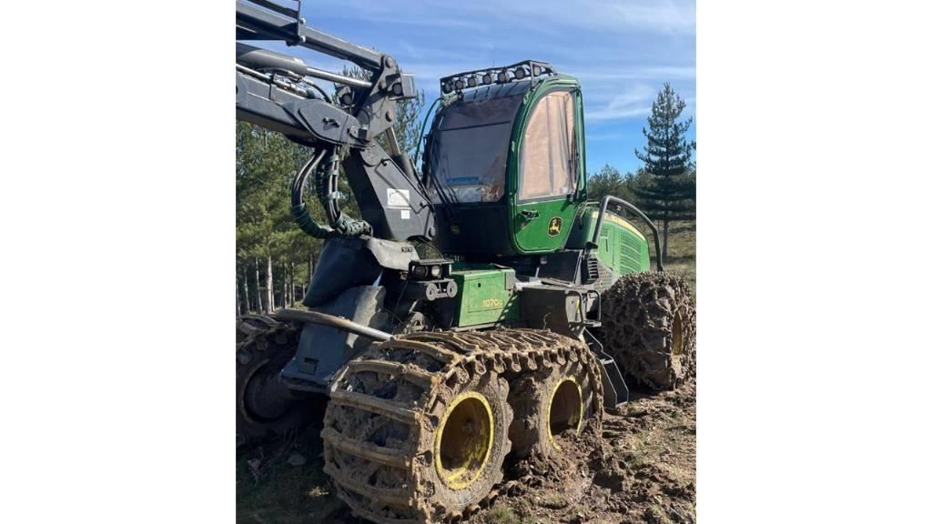 John Deere 1070 G Skördare