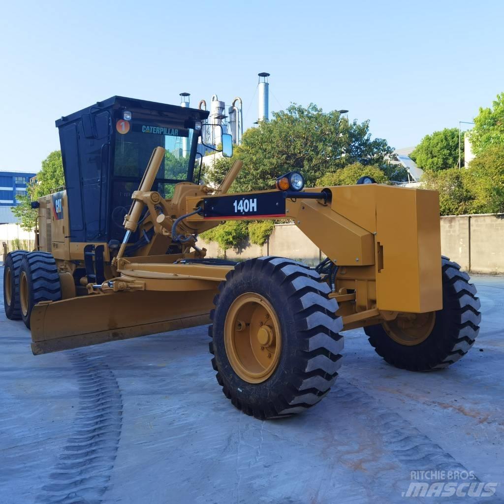 CAT 140 H Väghyvlar