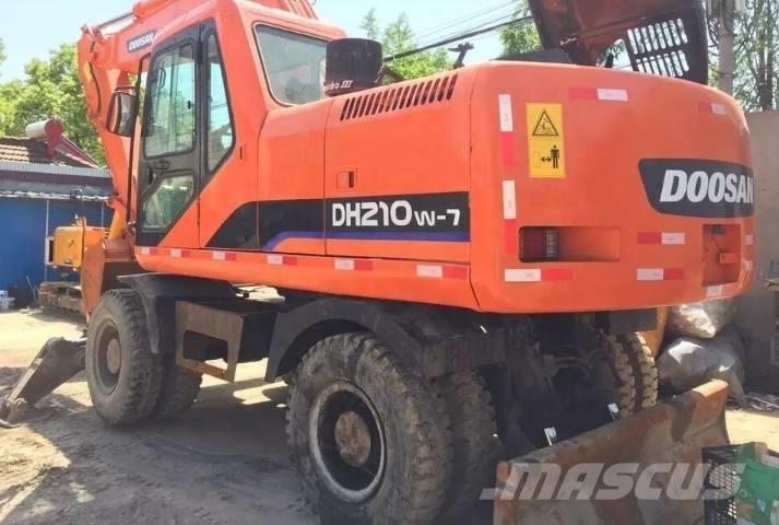 Doosan DH210W Hjulgrävare
