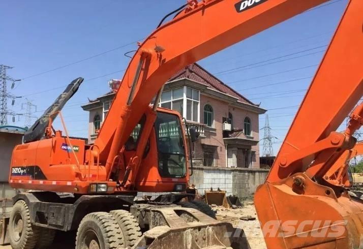 Doosan DH210W Hjulgrävare