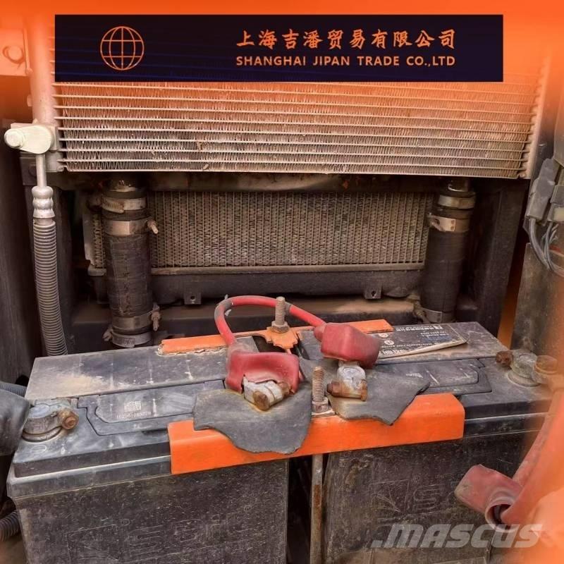 Hitachi ZX 70 Bandgrävare