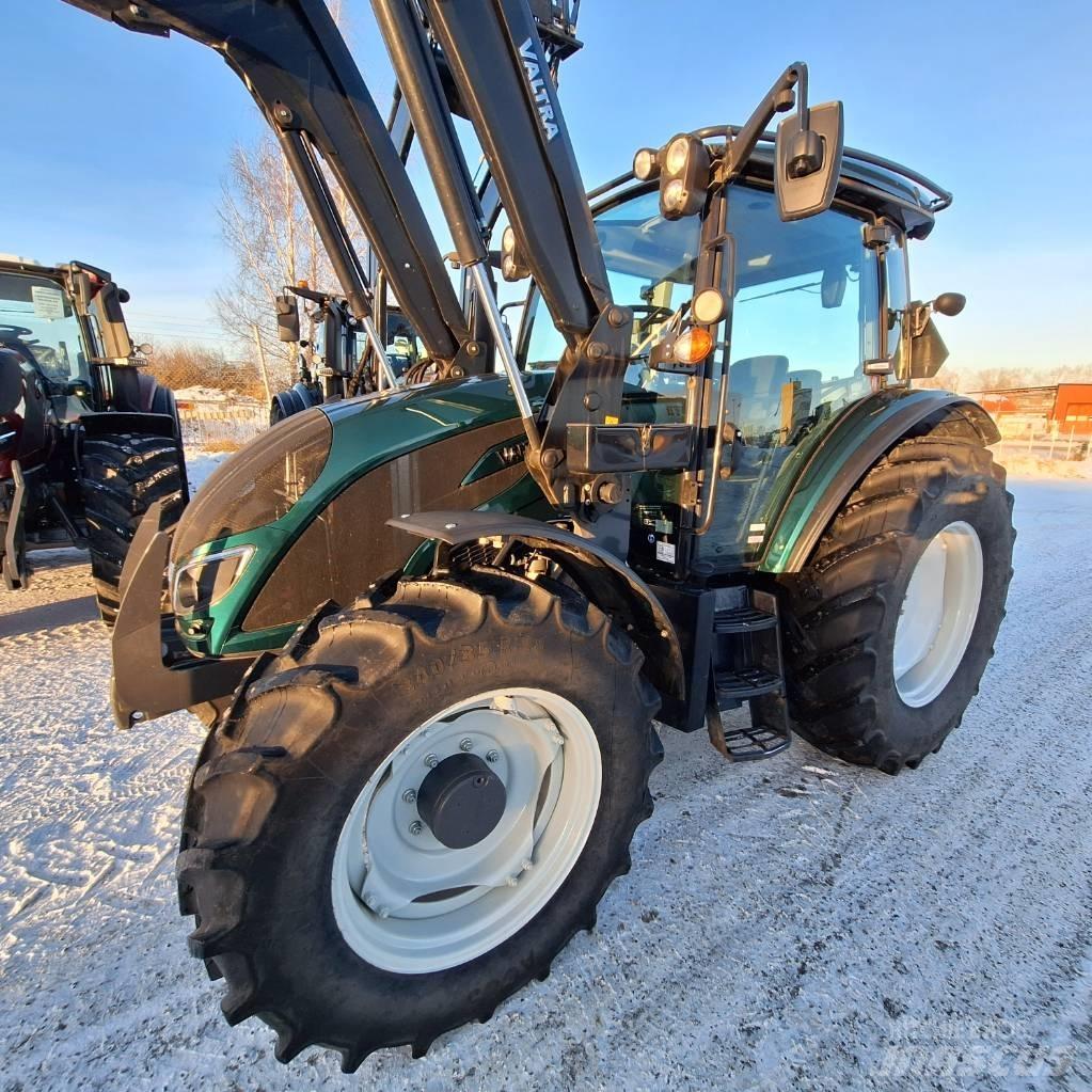 Valtra A114 MH4+L Traktorer