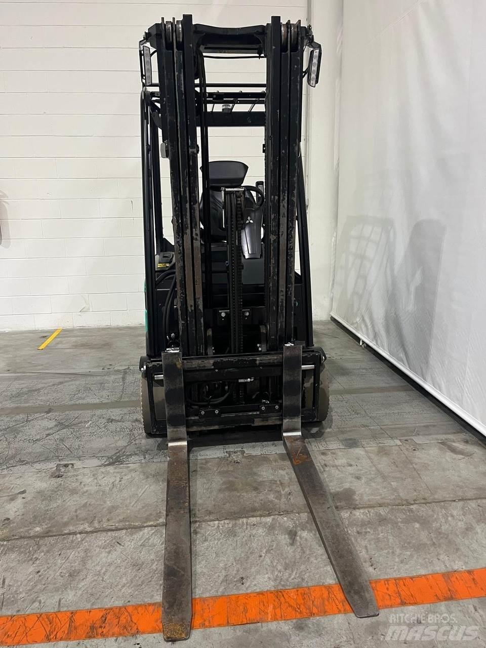 Mitsubishi FB16ACN Elmotviktstruckar
