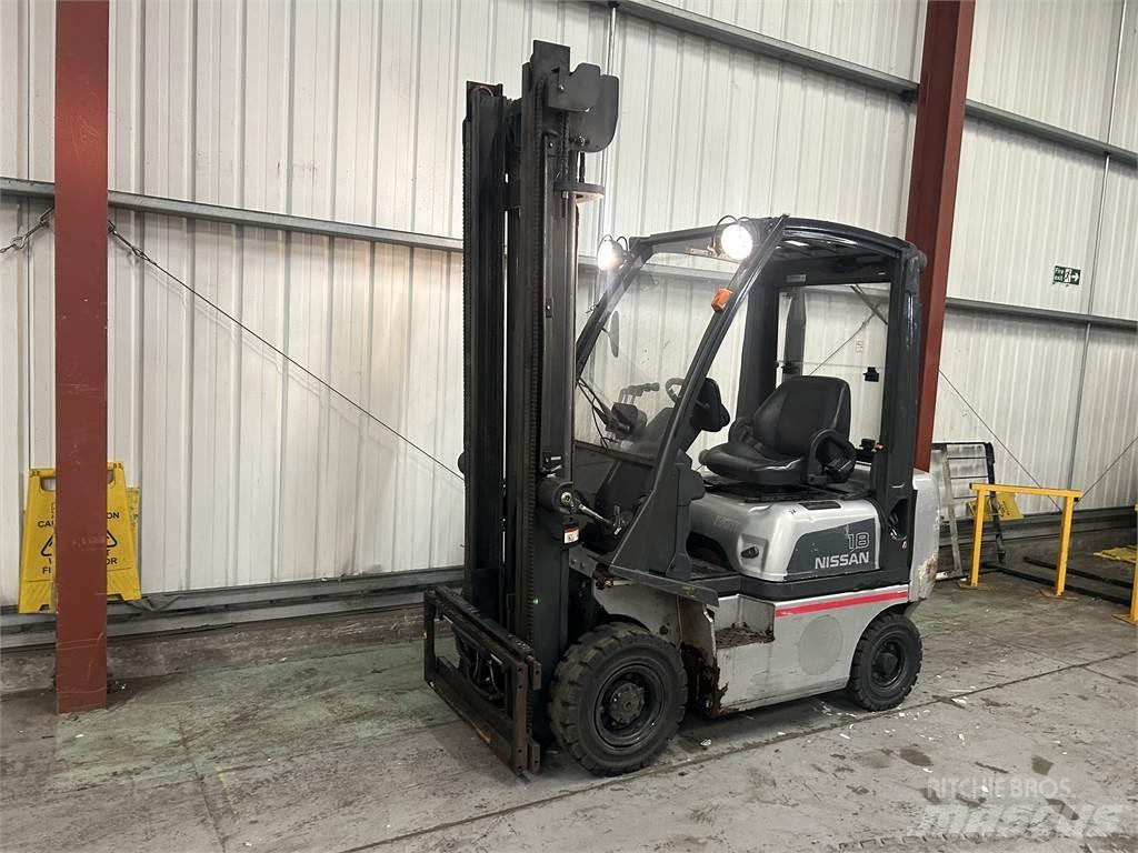 Nissan Y1D1A18Q Dieselmotviktstruckar