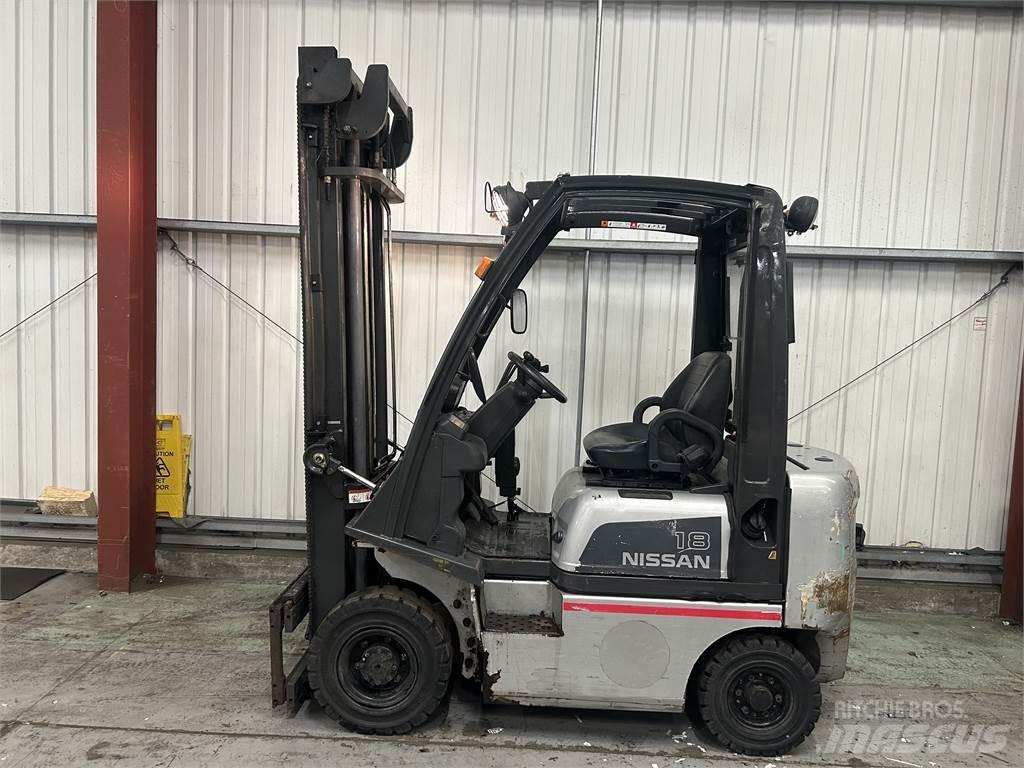 Nissan Y1D1A18Q Dieselmotviktstruckar
