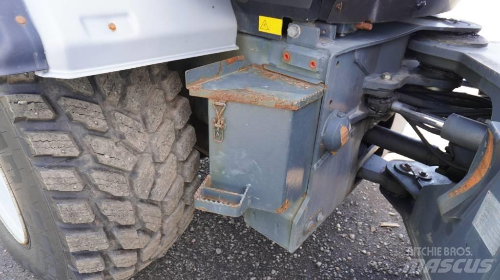 Lännen 8600 I Grävlastare