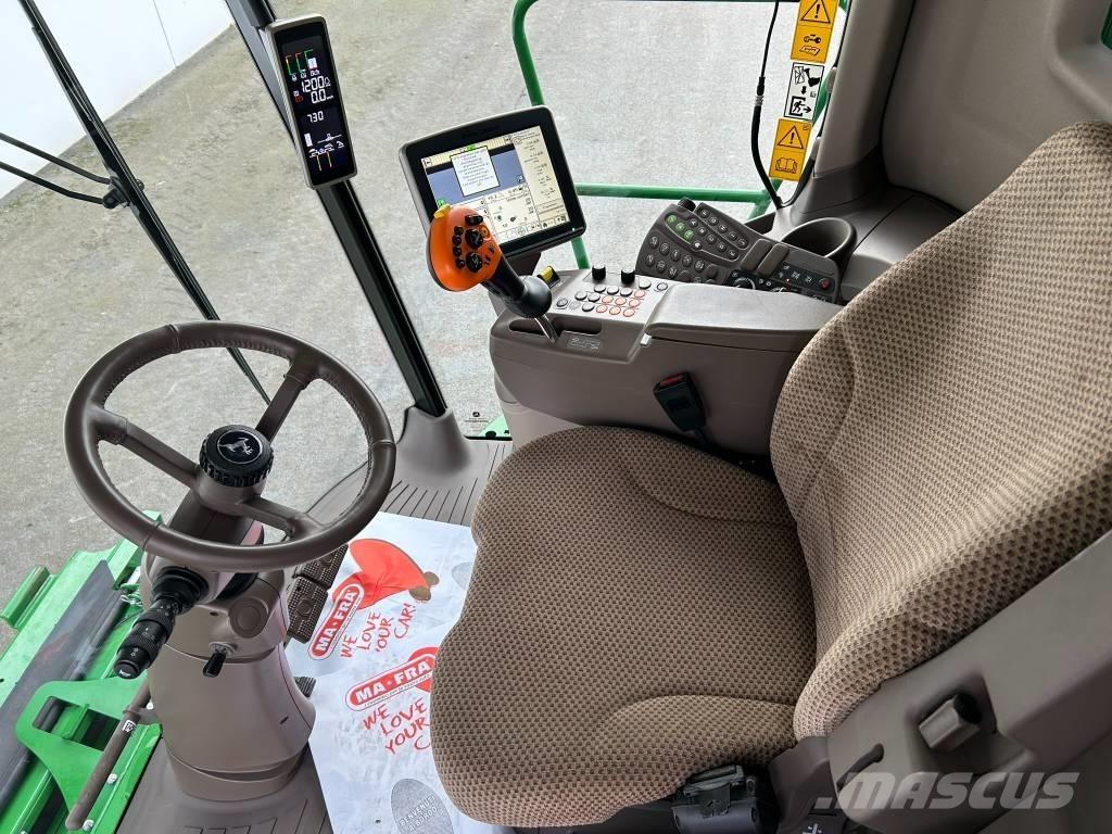 John Deere T 560 i Skördetröskor