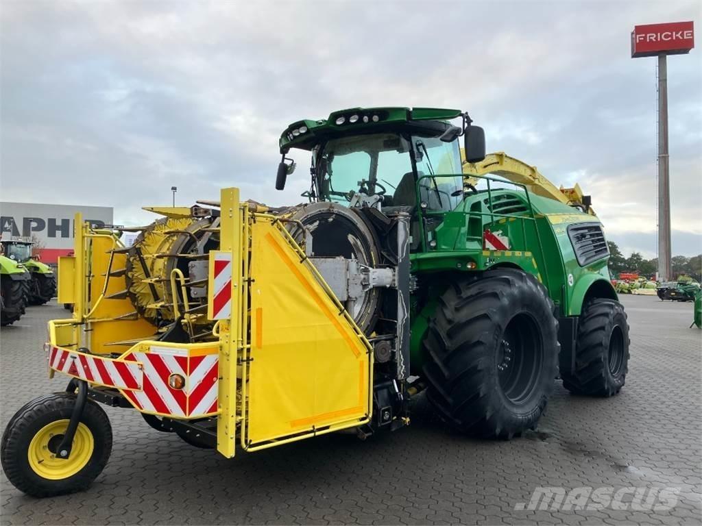 John Deere 9800i Fälthackar