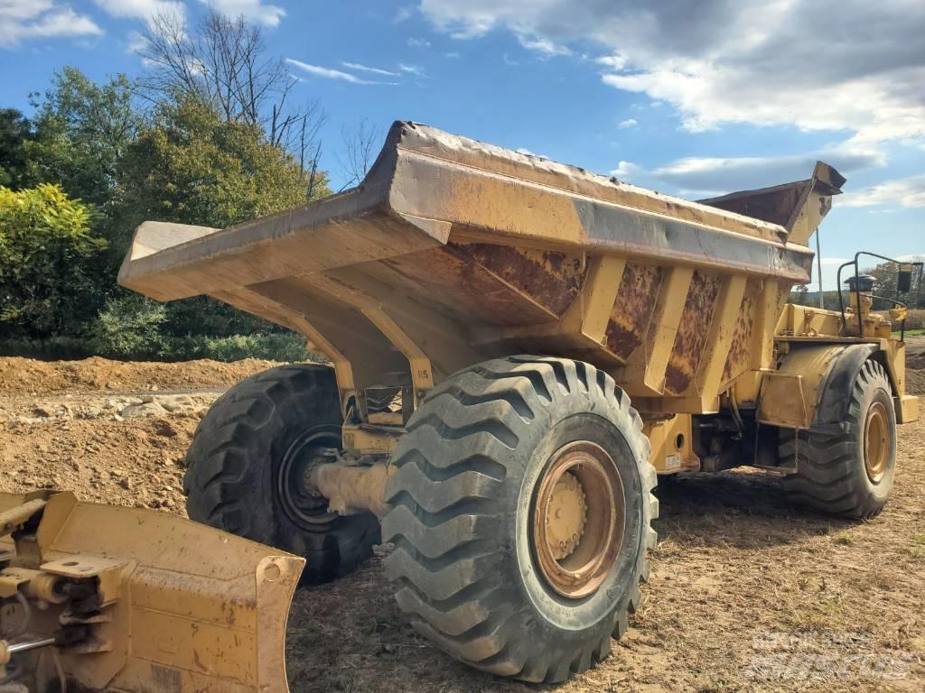 CAT D 25 D Midjestyrd dumper