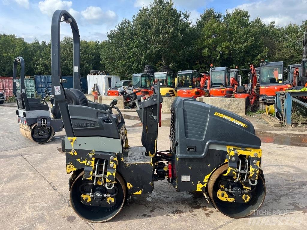 Bomag BW 100 AD M-5 Tvåvalsvältar