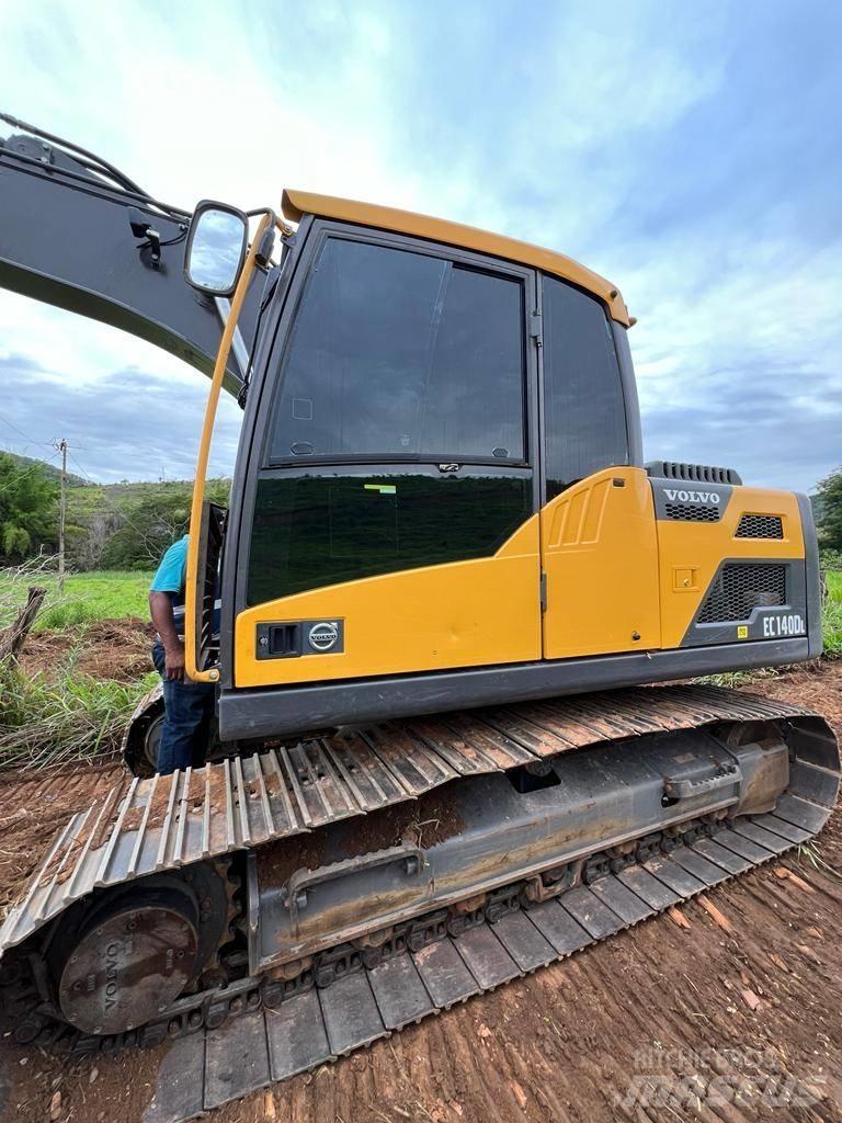 Volvo EC 140 DL Bandgrävare