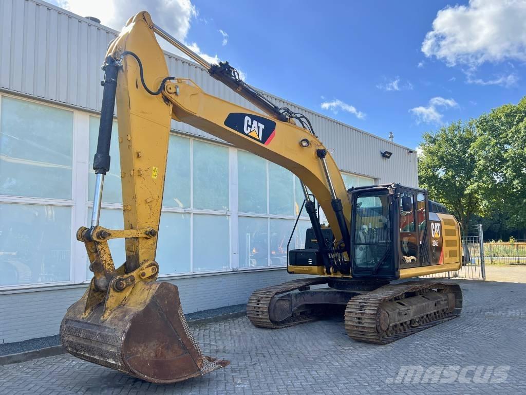 CAT 324 E LN   2013 Bandgrävare