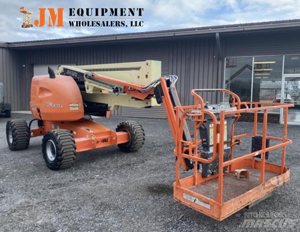 JLG 450 AJ Bomliftar