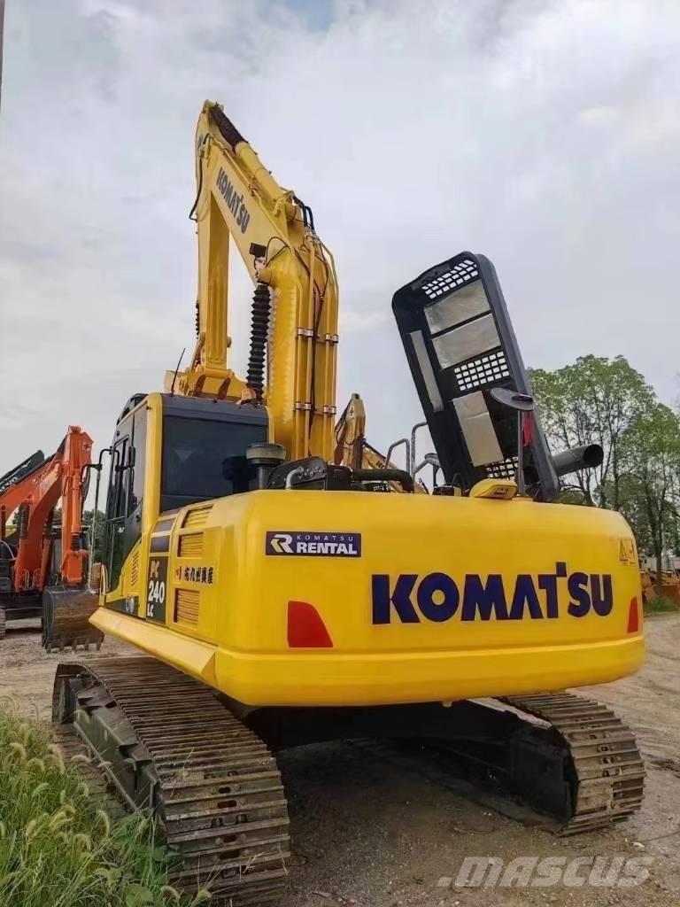 Komatsu 240LC-8 Bandgrävare