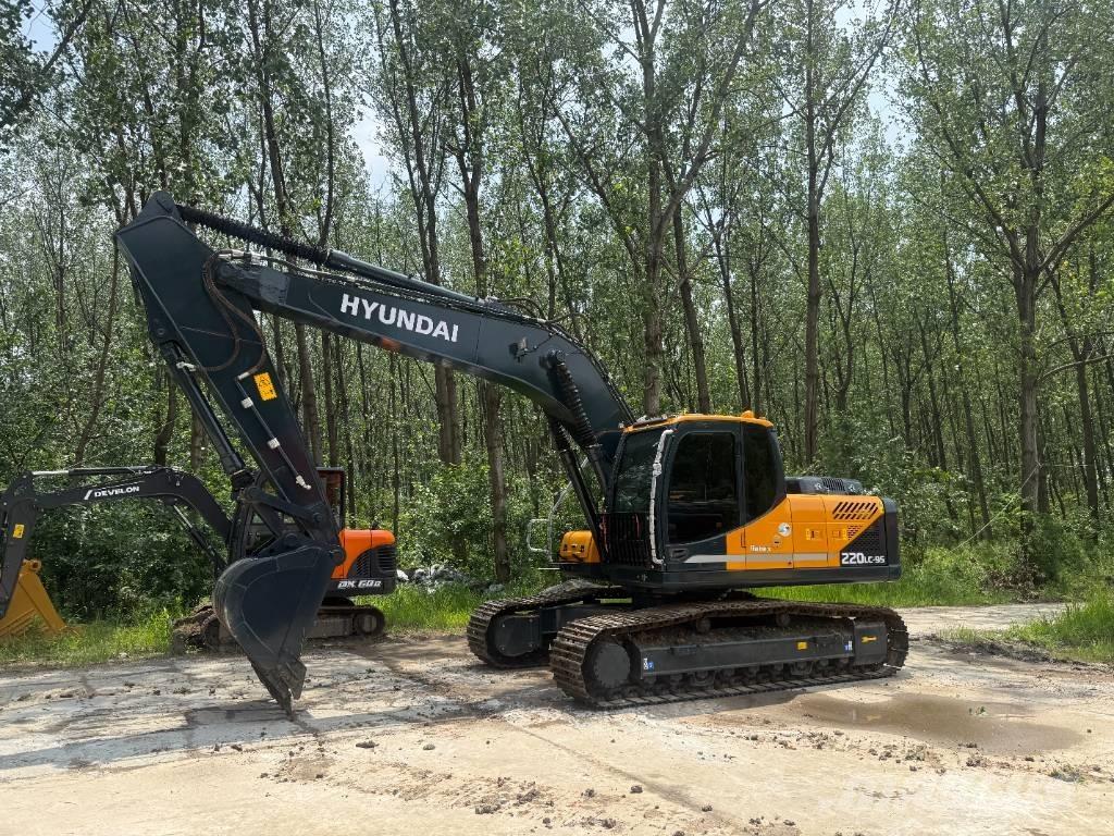 Hyundai R220LC-9S Bandgrävare