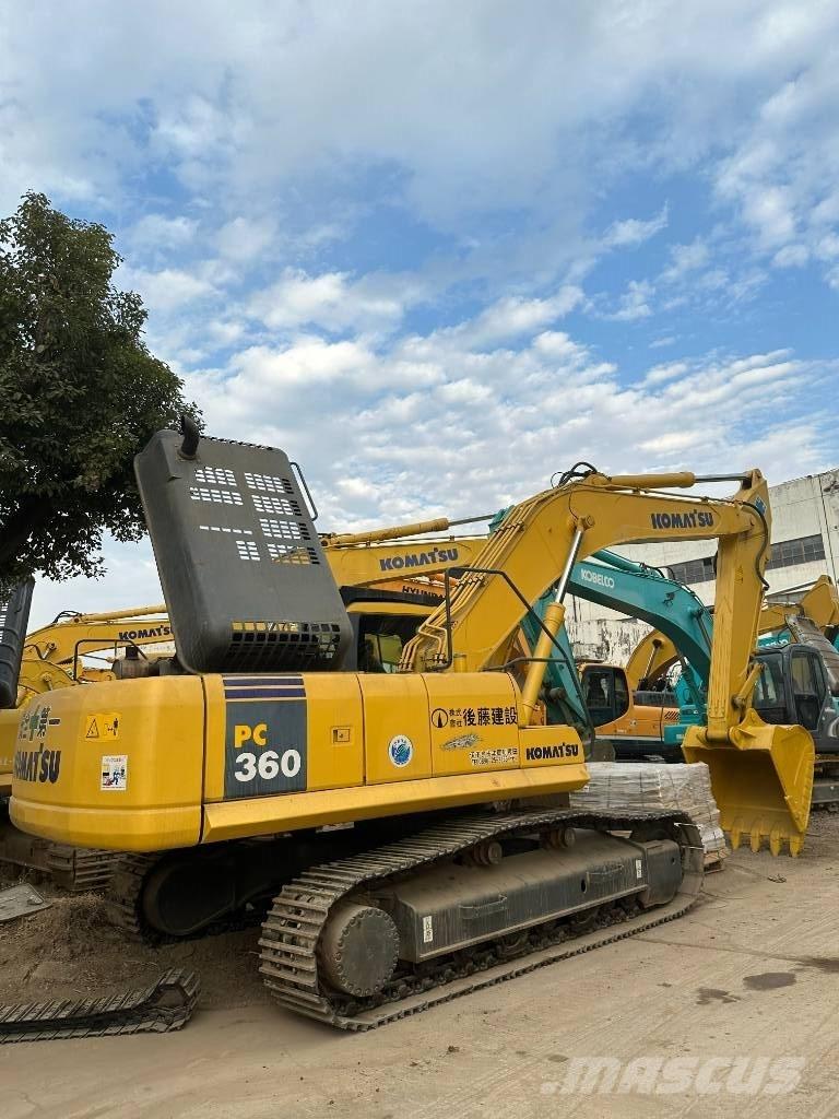 Komatsu PC 360 Bandgrävare